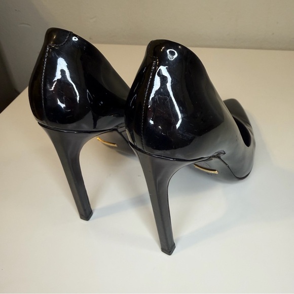 Gucci Glossy Black Heels size 37 - Picture 4 of 10